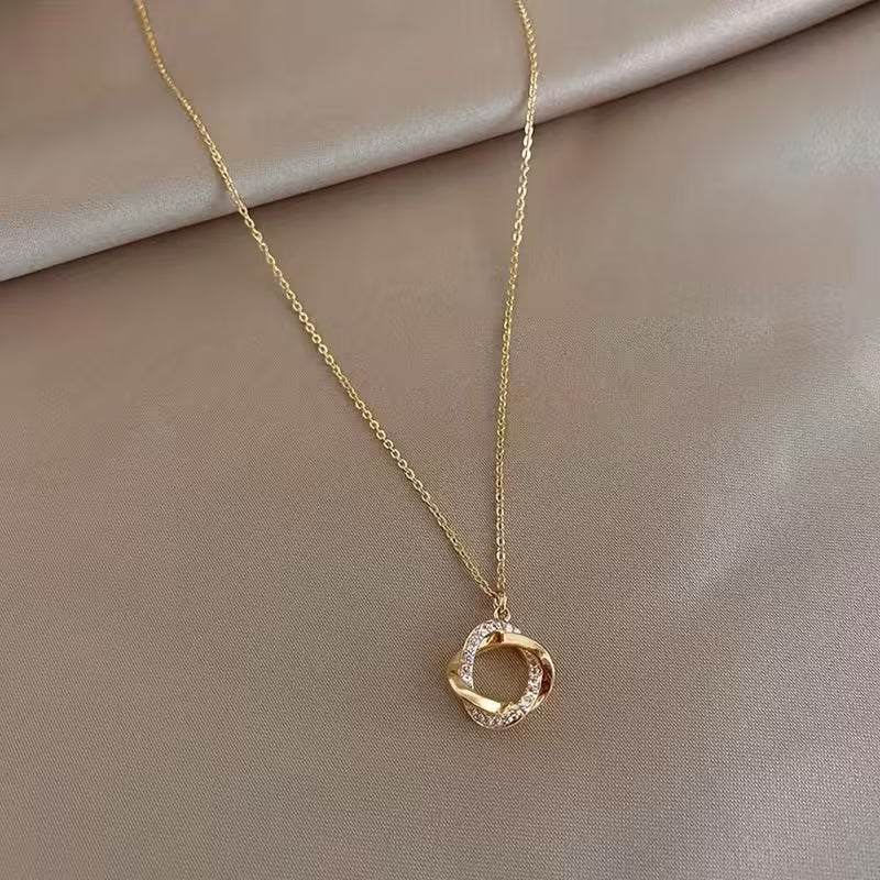 ✨ Elegant Vacation Necklace ✨